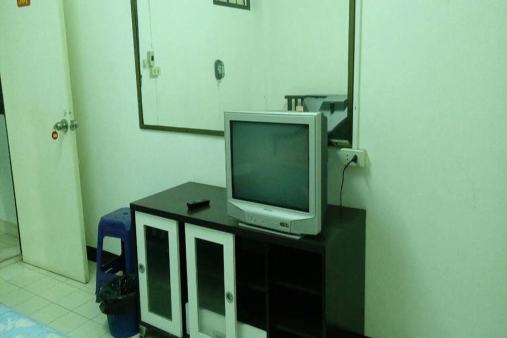 Md Rose Apartment Bangkok Eksteriør billede