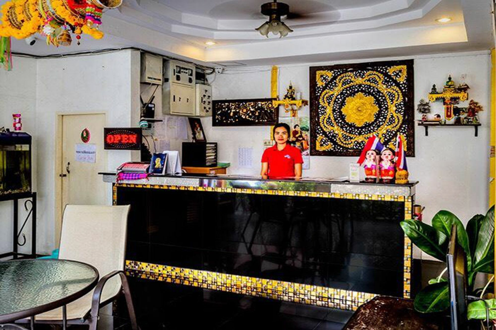 Md Rose Apartment Bangkok Eksteriør billede